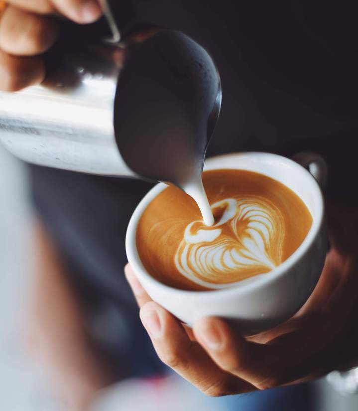 Une sélection de cafés et de boissons chaudes exotiques